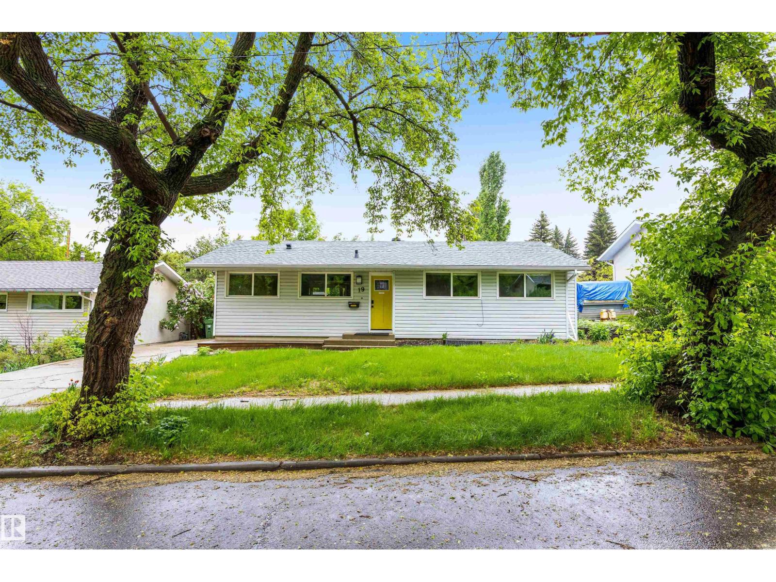 19 GREENWICH CR