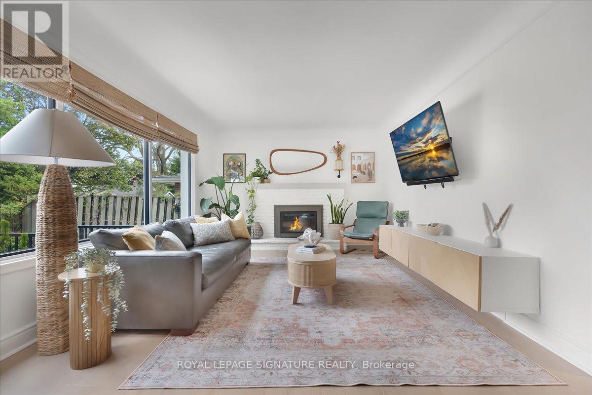 17 HIGHLAND CRESCENT