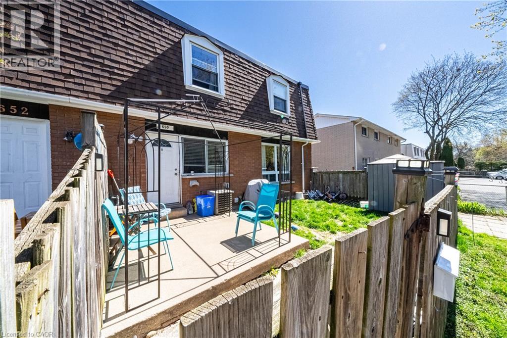 648-654 FRANCIS Road