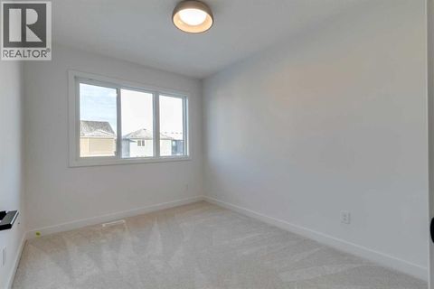 98 Agate Road Cochrane AB T4C3K1