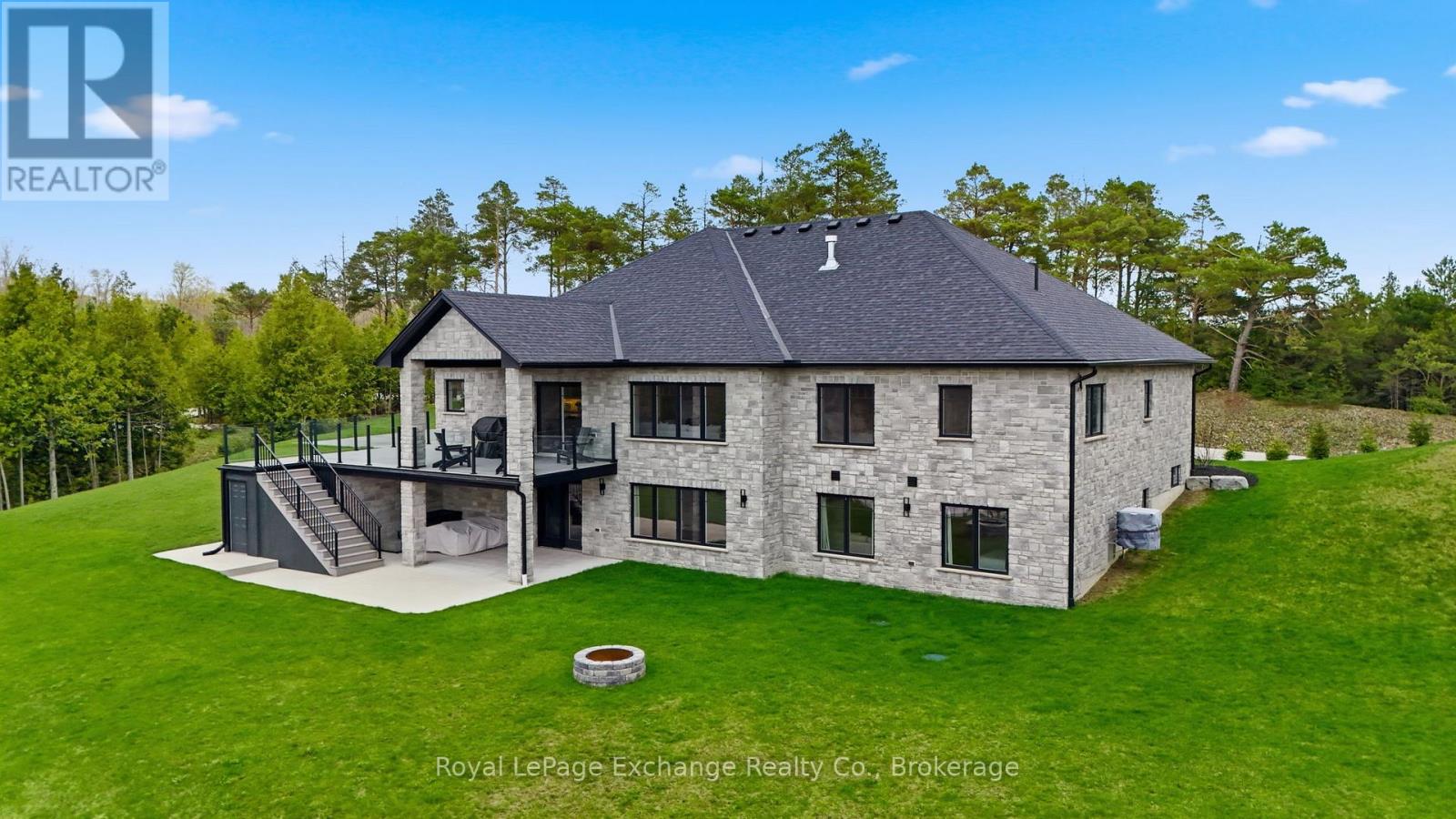 150 LOUISE CREEK CRESCENT