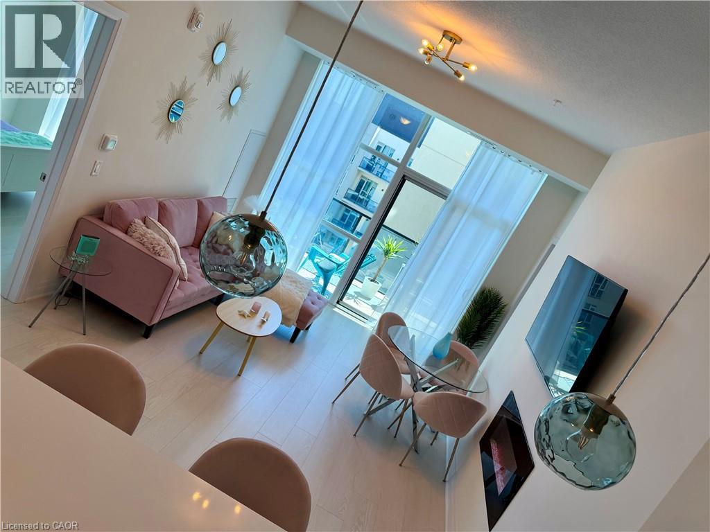 16 CONCORD Place Unit# 648