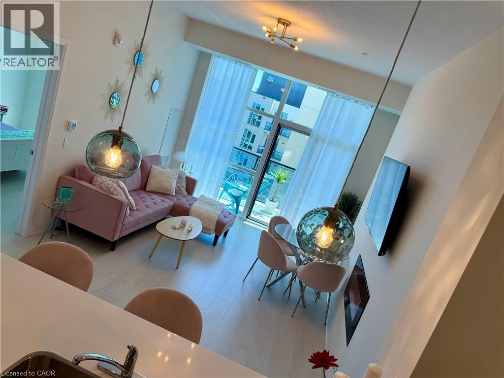16 CONCORD Place Unit# 648