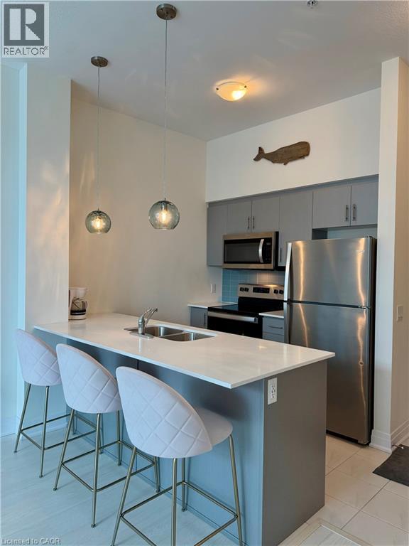 16 CONCORD Place Unit# 648