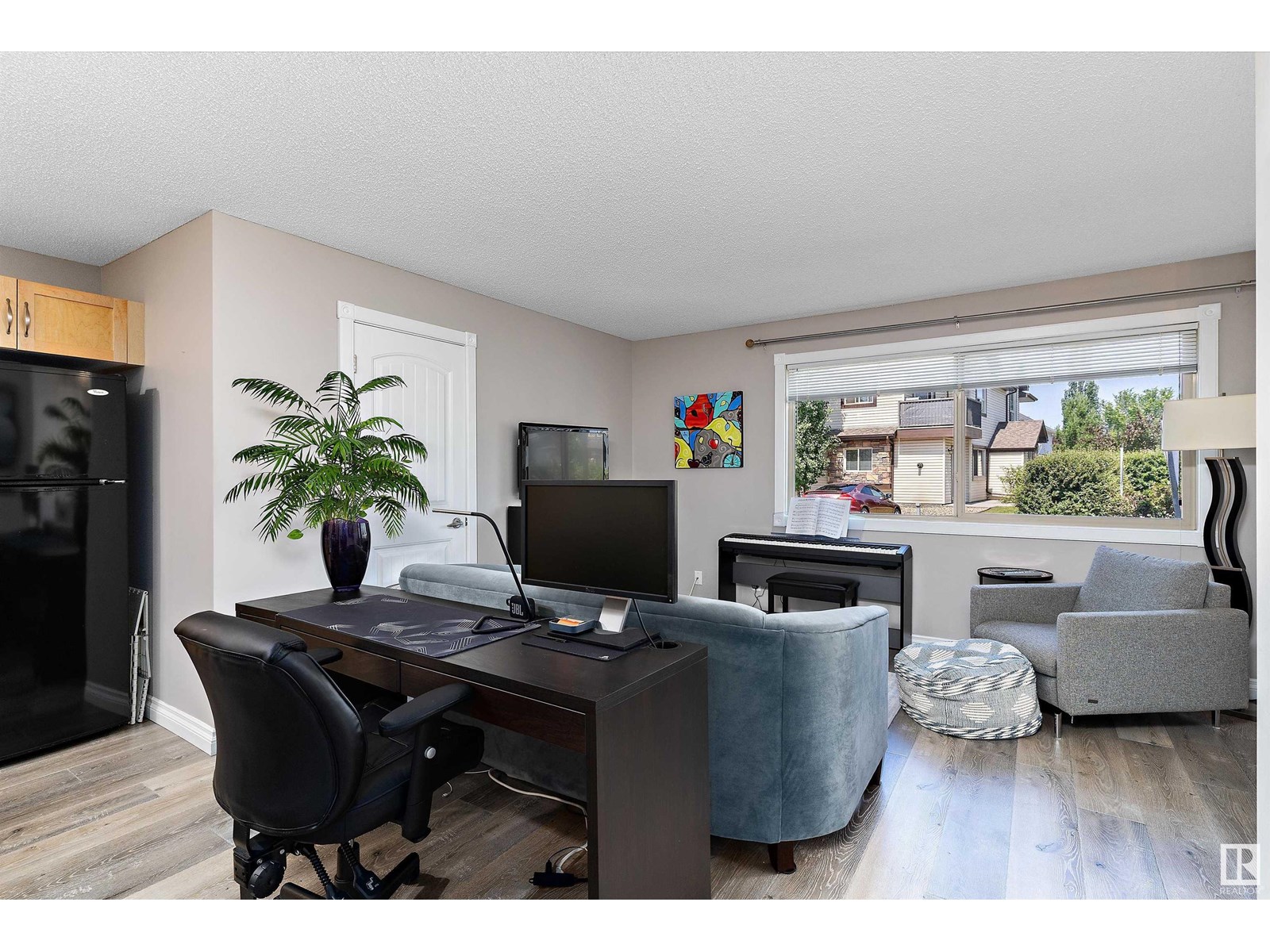 #89 604 62 ST SW