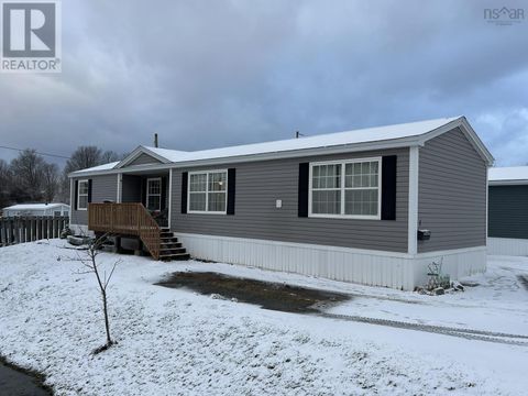 1 MATHESON Drive Salmon River NS B2N6M7