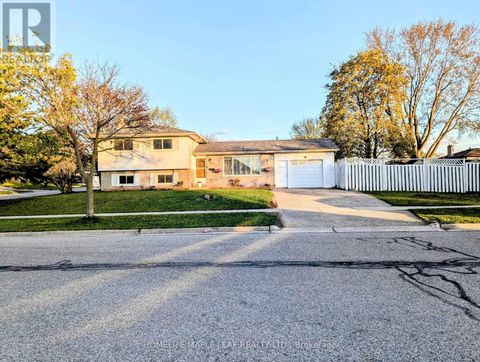 261 OVERLEA DRIVE Kitchener ON N2M1T7