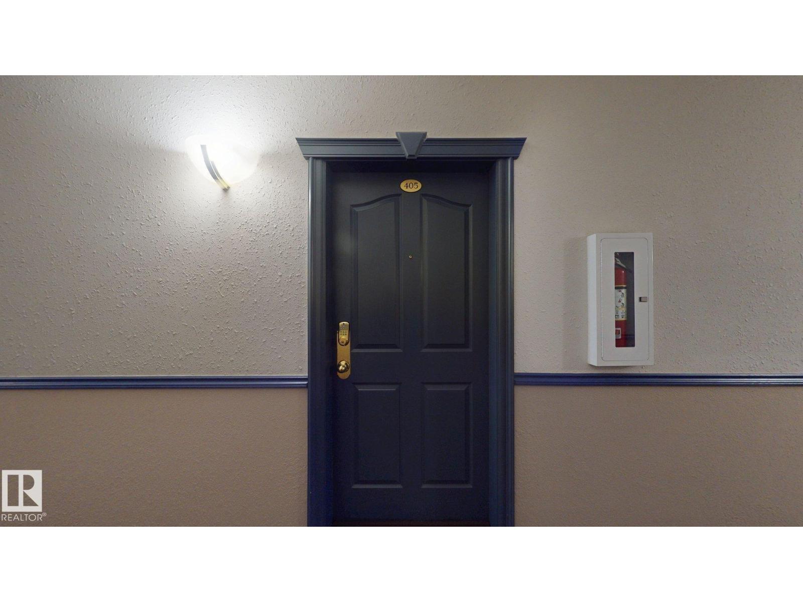 #405 16303 95 ST NW NW