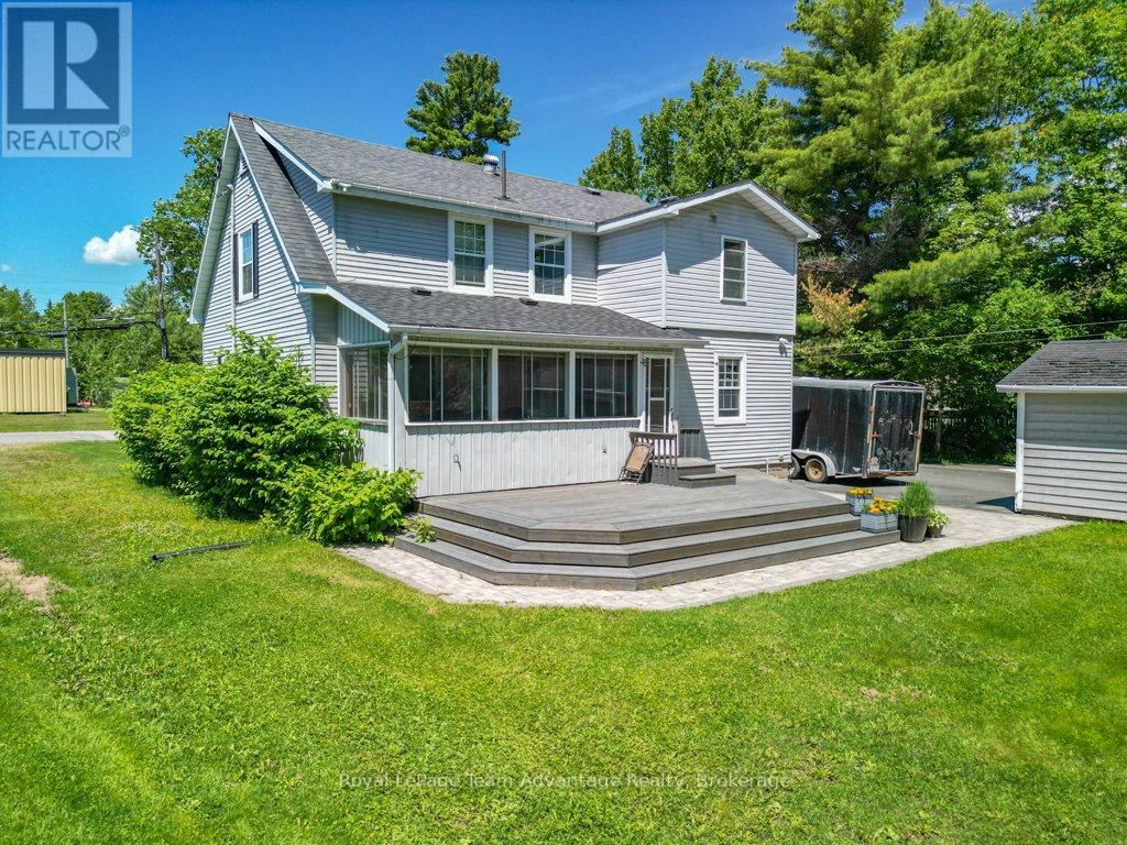 1 GLENROCK ROAD