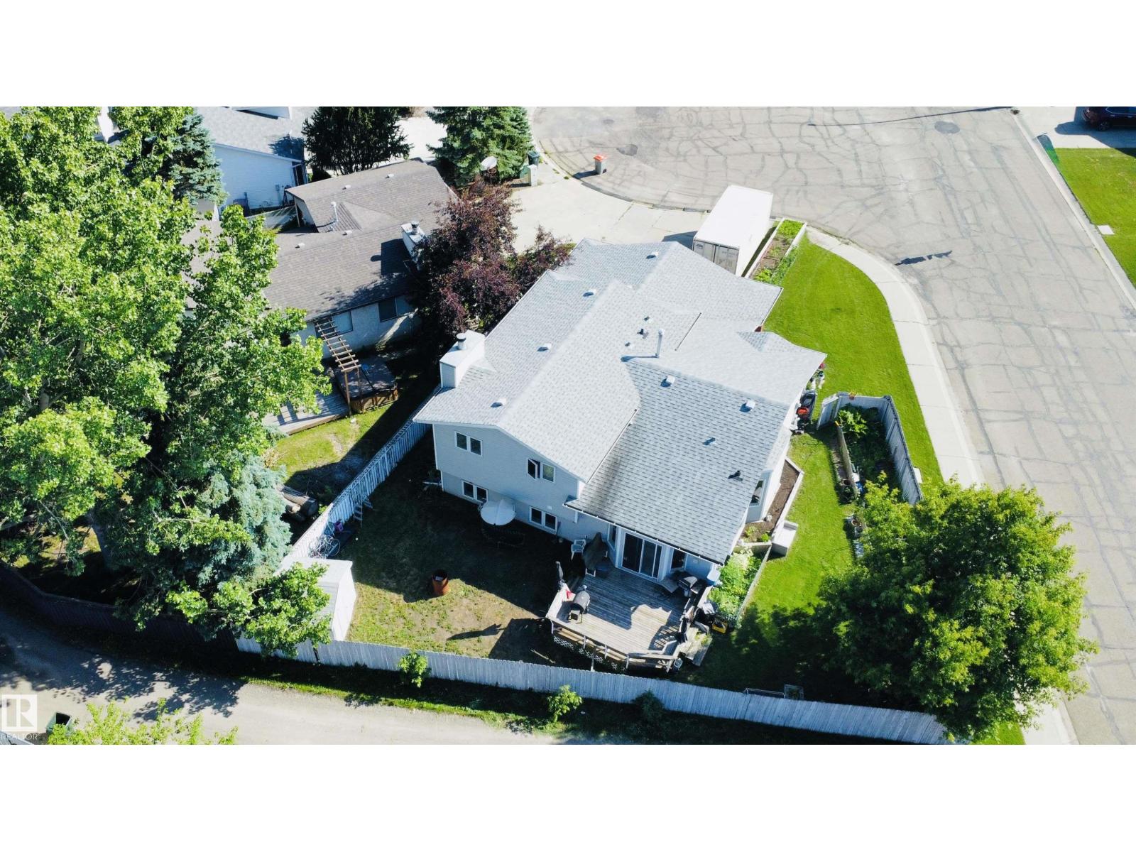 160 ST. ANDREWS DR