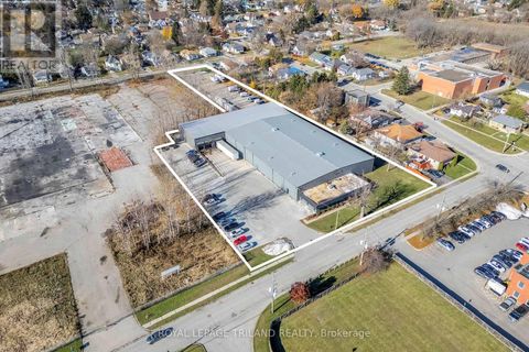 130 WOODWORTH AVENUE S St. Thomas ON N5P3K1