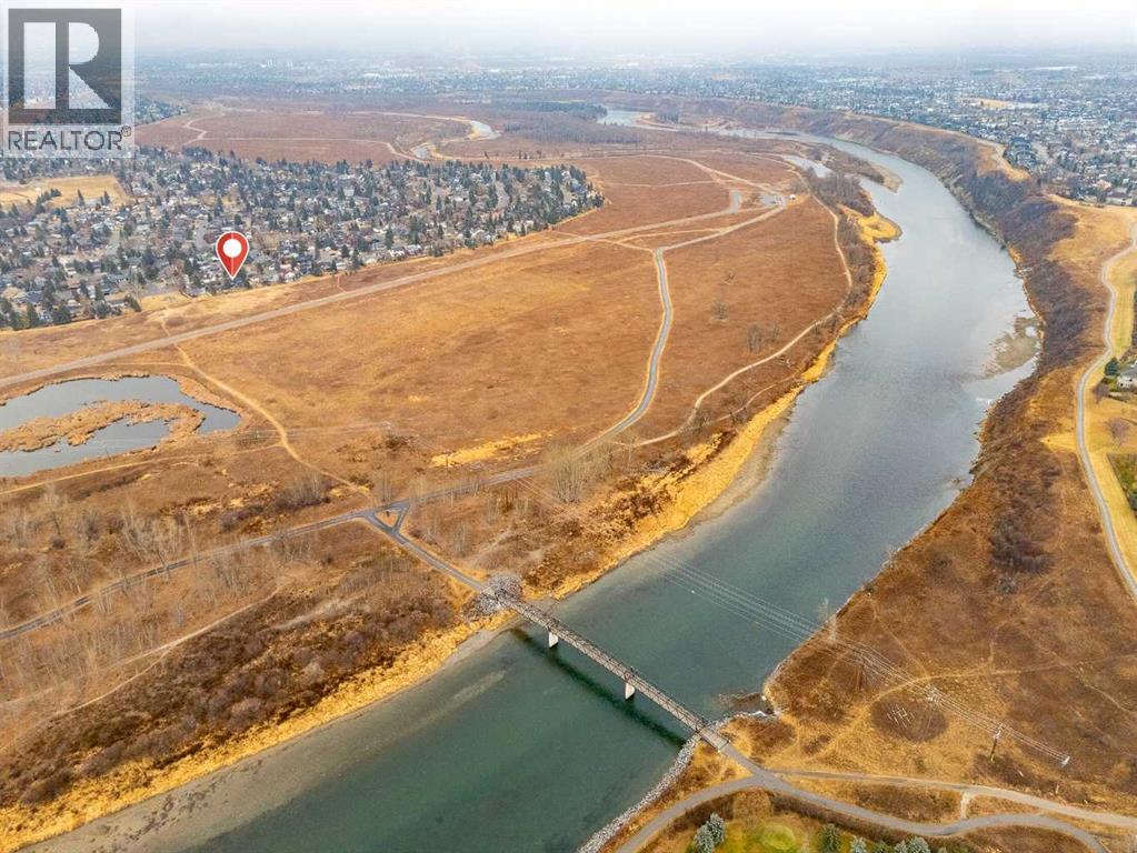 2427 Deer Side Drive