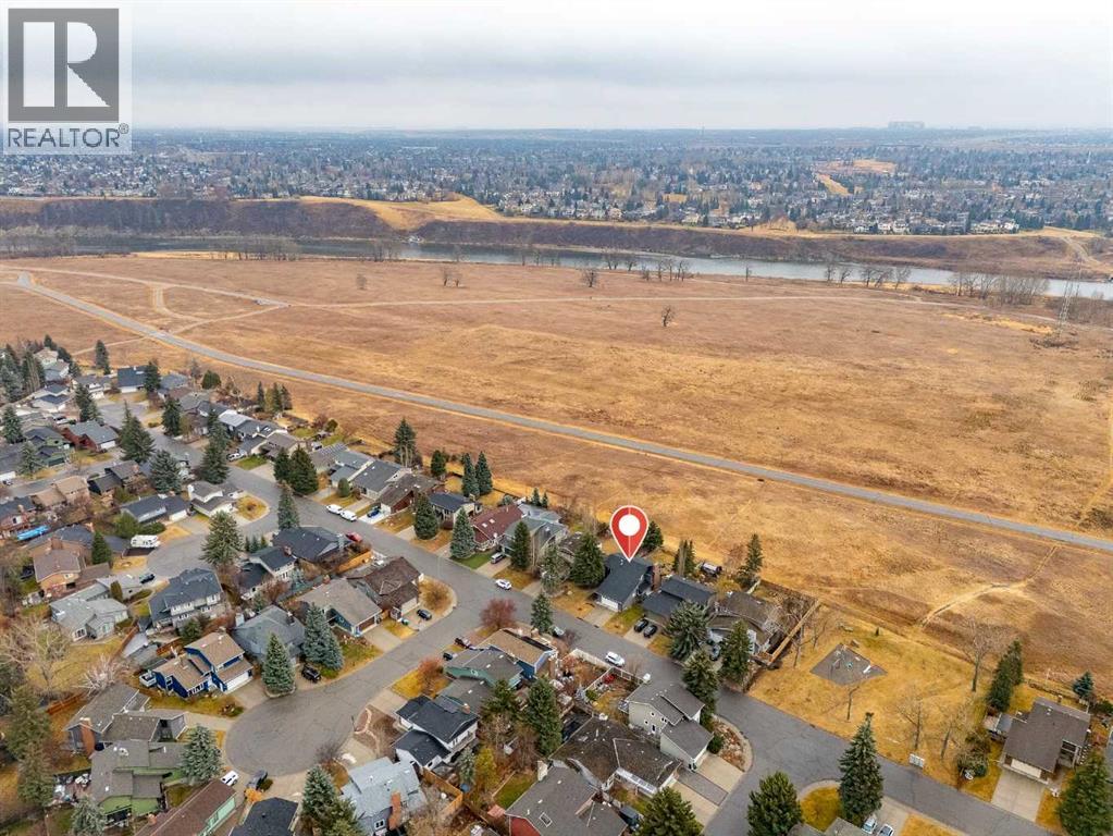 2427 Deer Side Drive