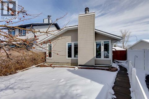 240 Summerwood Place SE Airdrie AB T4B1W3