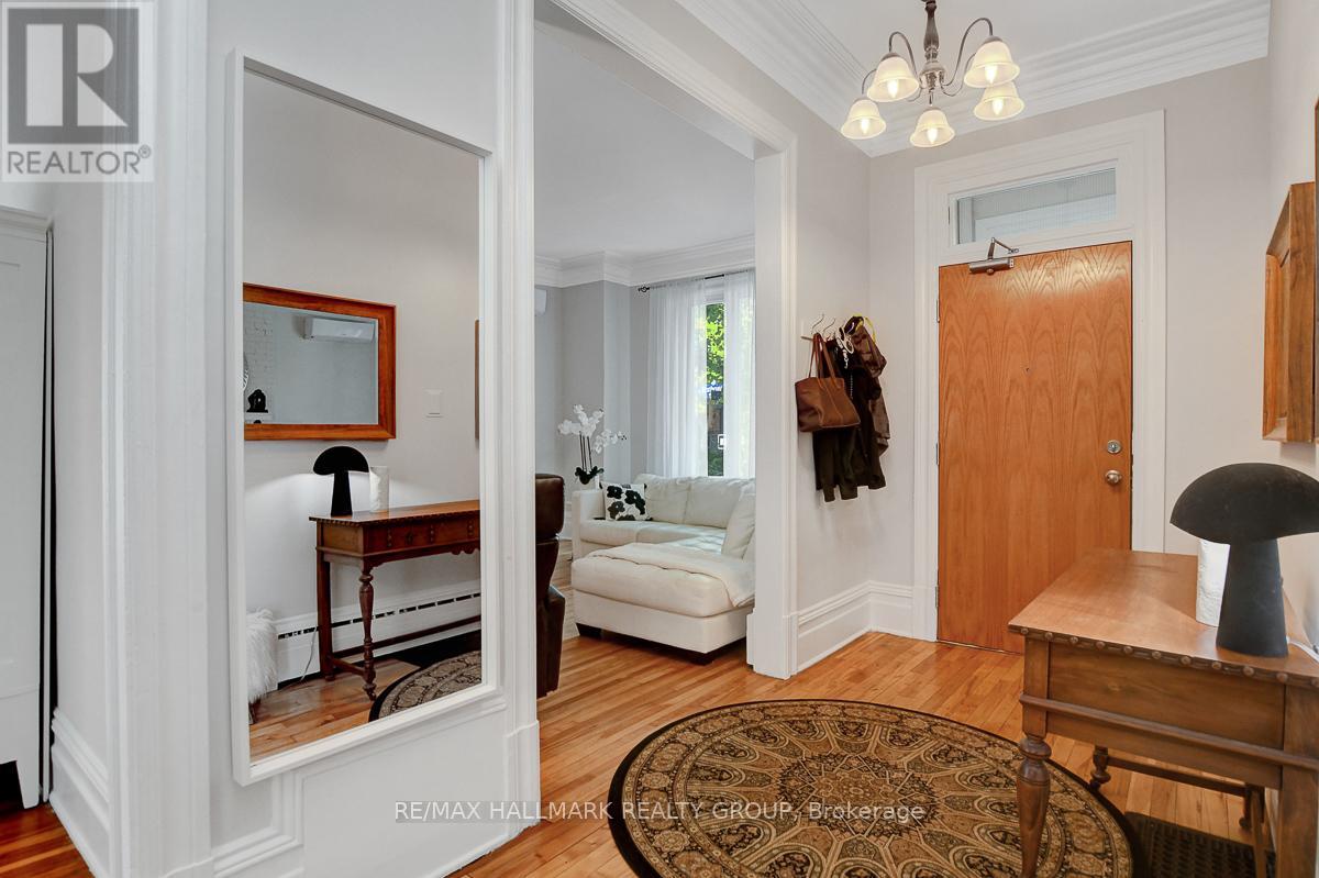 120 STRATHCONA AVENUE S
