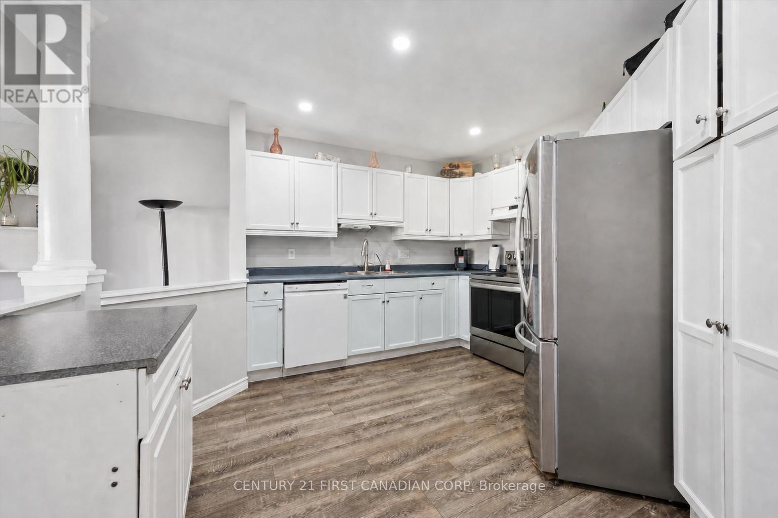 34 WAXWING CRESCENT