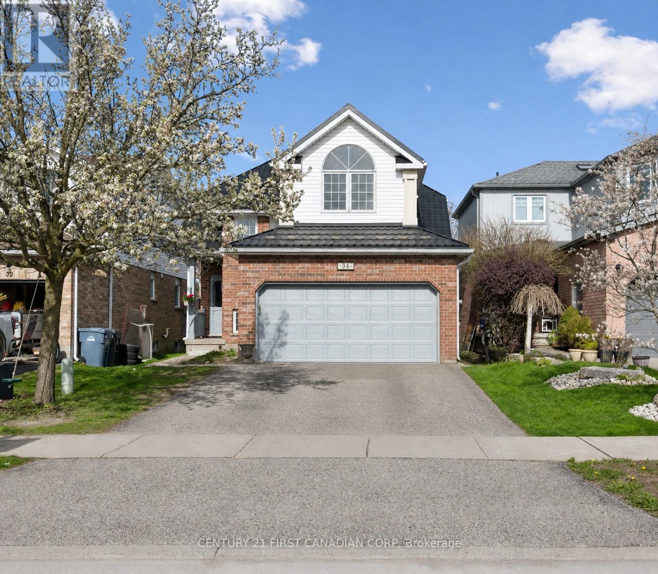 34 WAXWING CRESCENT