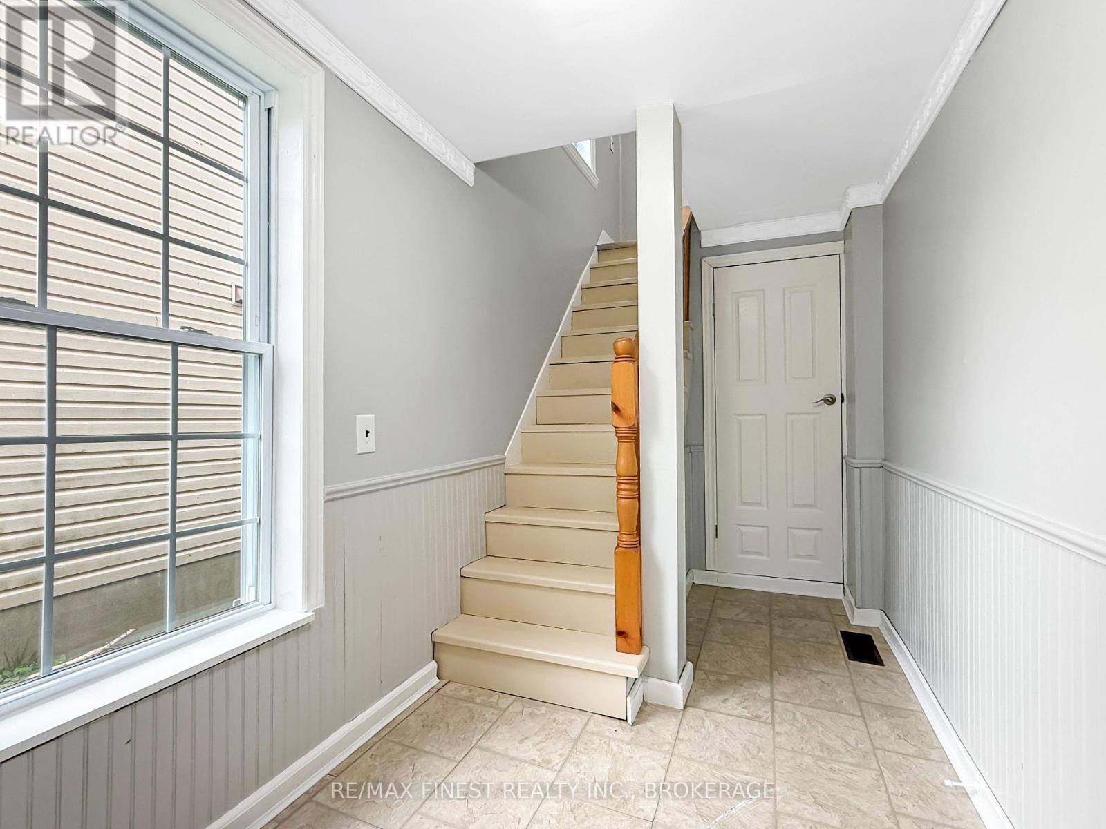 215 BROCK STREET