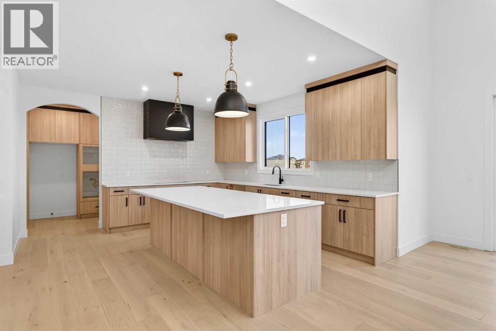 111 North Bridges Garden