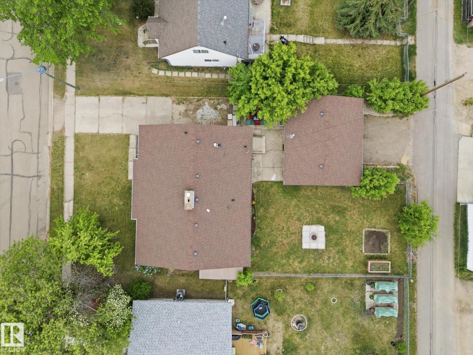 5411 49 ST
