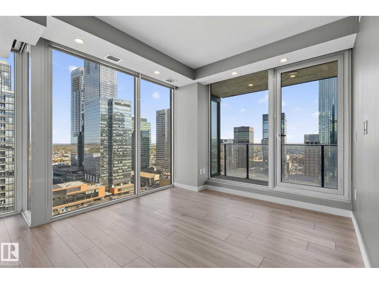 #3103 10180 103 ST NW