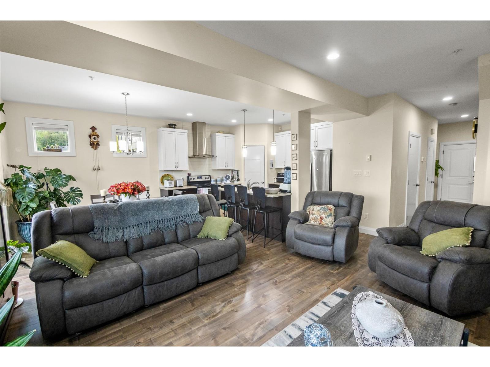 38 47042 MACFARLANE PLACE|Promontory