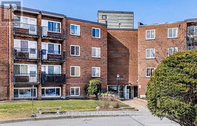 402C - 2041 ARROWSMITH DRIVE