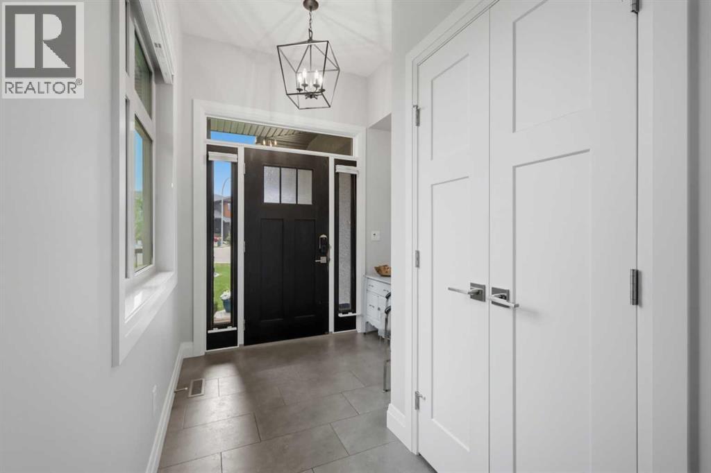 1 Meadow Close