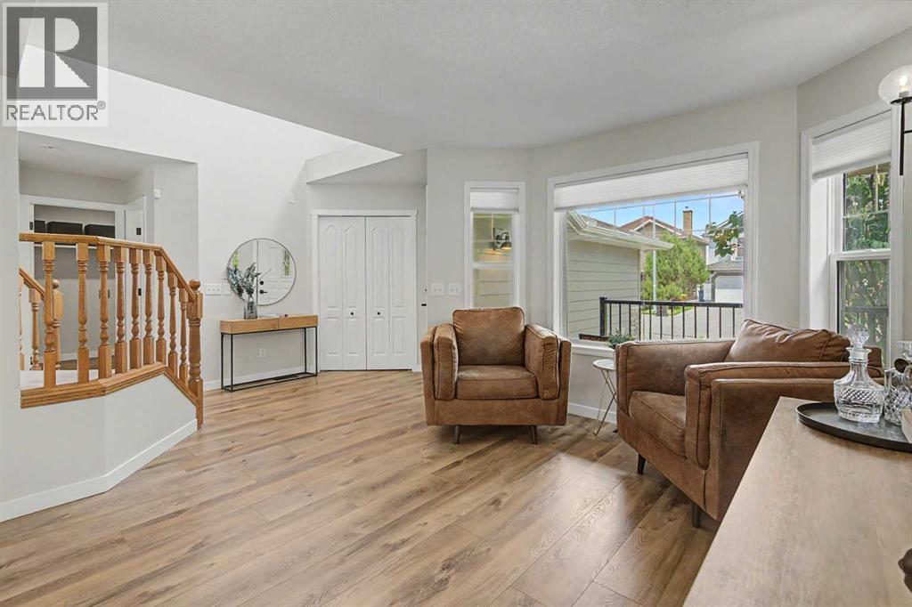 105 Chaparral Court SE