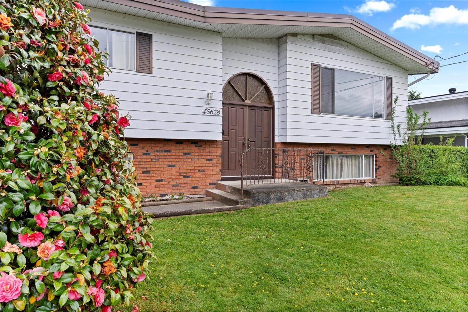 45628 FERNWAY AVENUE|Chilliwack Proper West