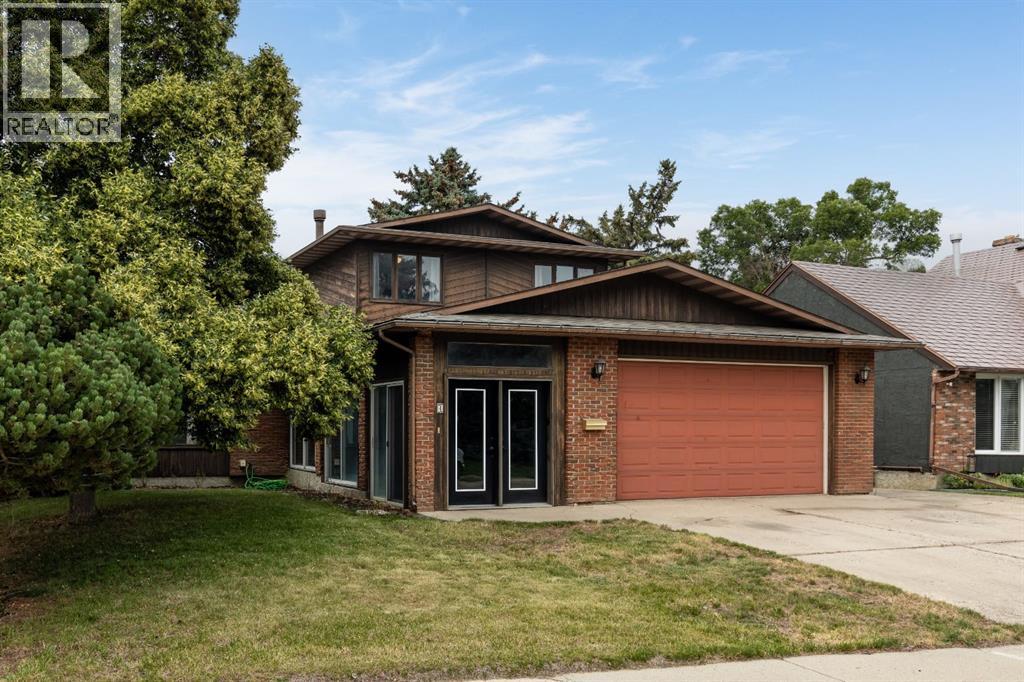 4 Greenwood Court SW