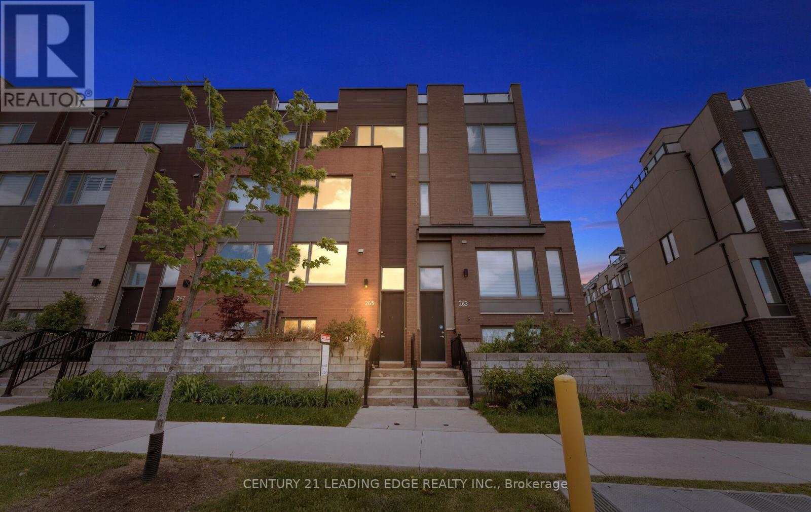 265 DOWNSVIEW PARK BOULEVARD