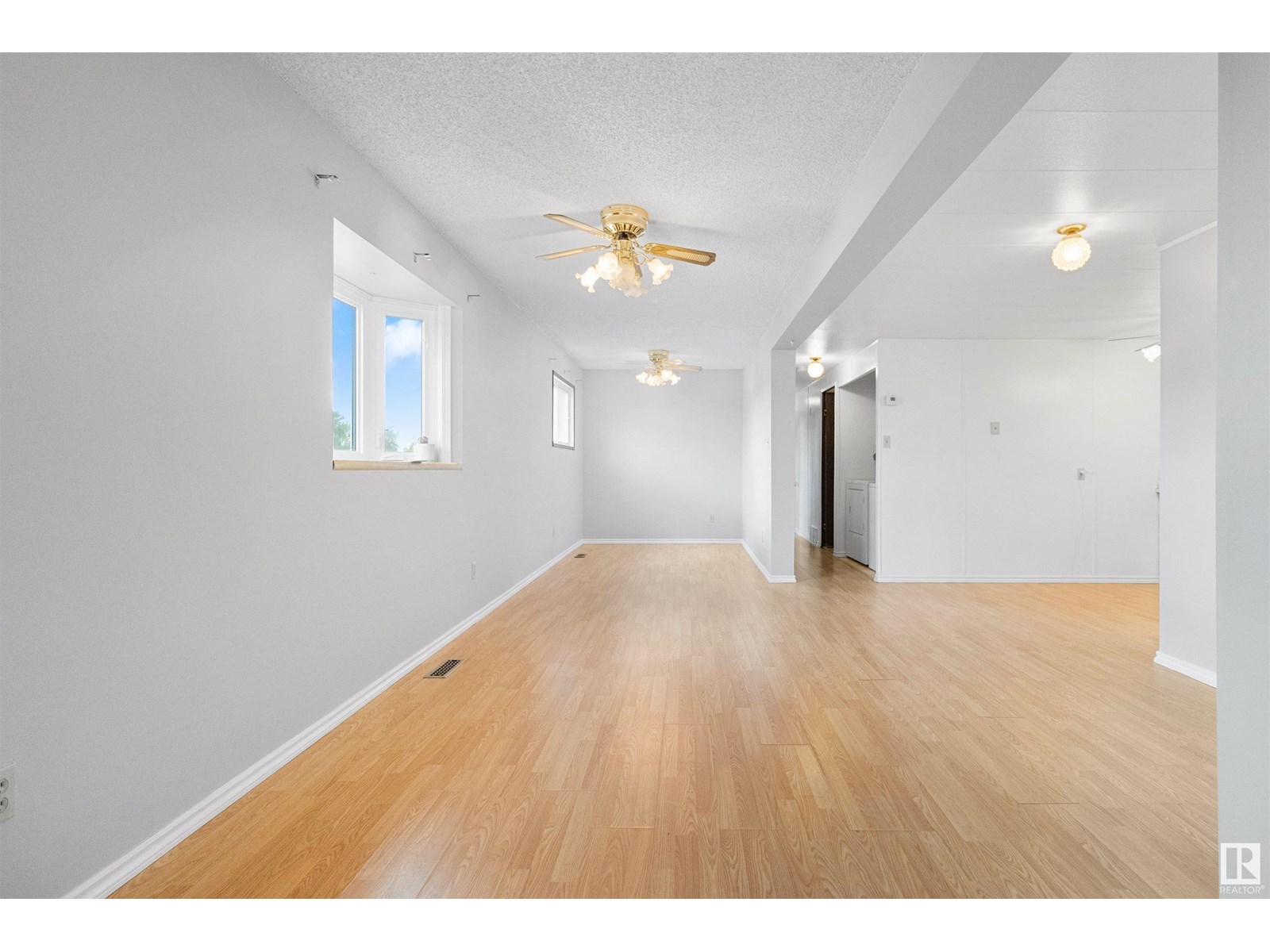 243 LEE RIDGE RD NW