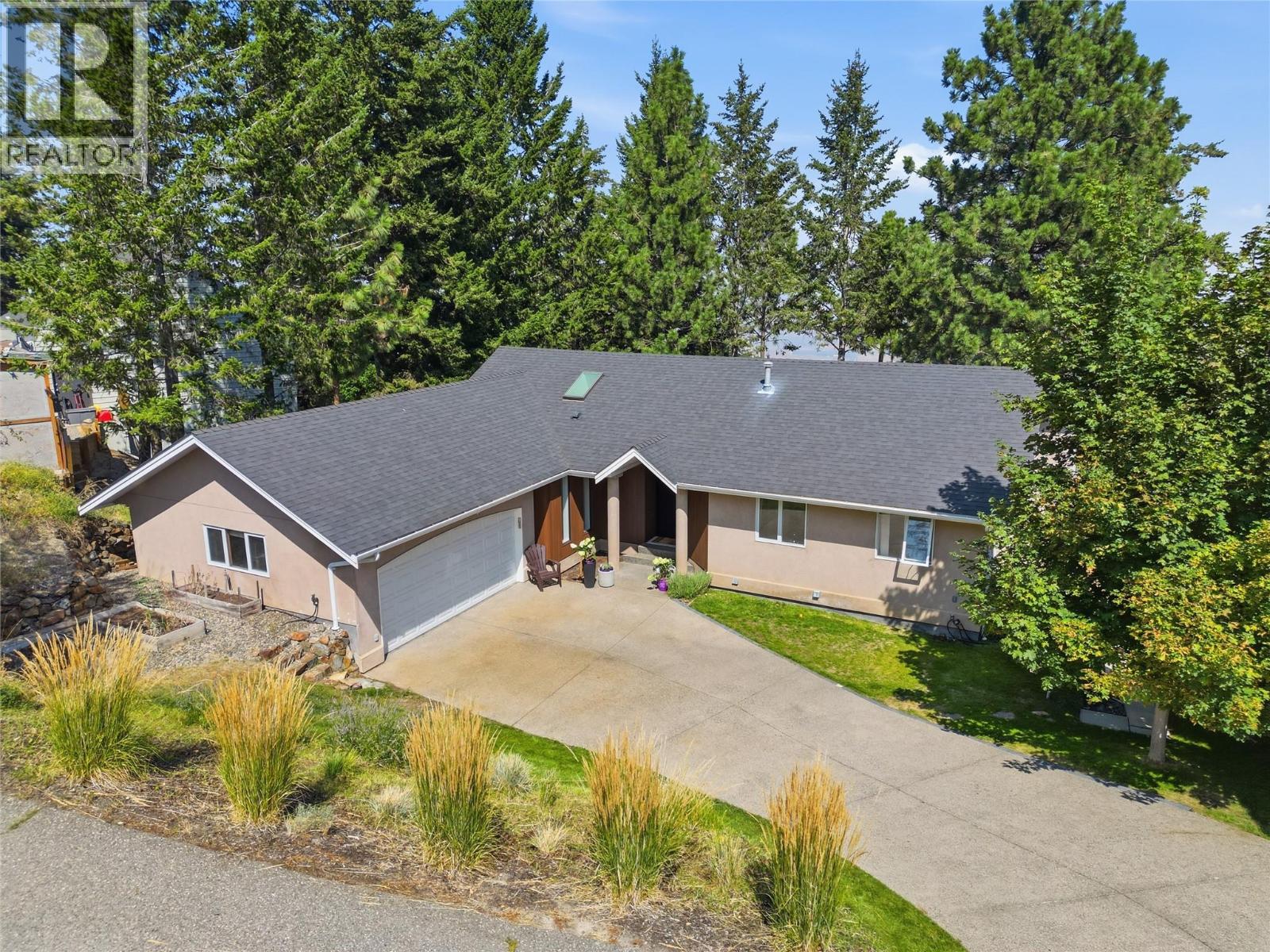 1937 SKEENA Drive