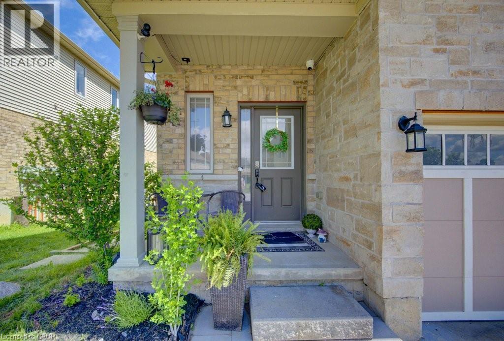 42 GREENWATER Street