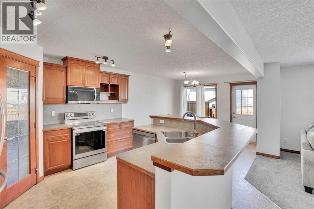 2090 Sagewood Rise SW