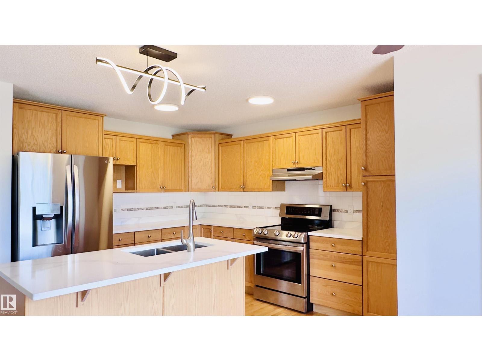 4811 152 AV NW