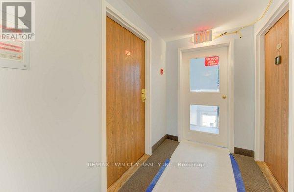 27 - 3085 KINGSWAY DRIVE