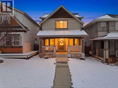 104 Panora Close NW Calgary AB T3K0G4