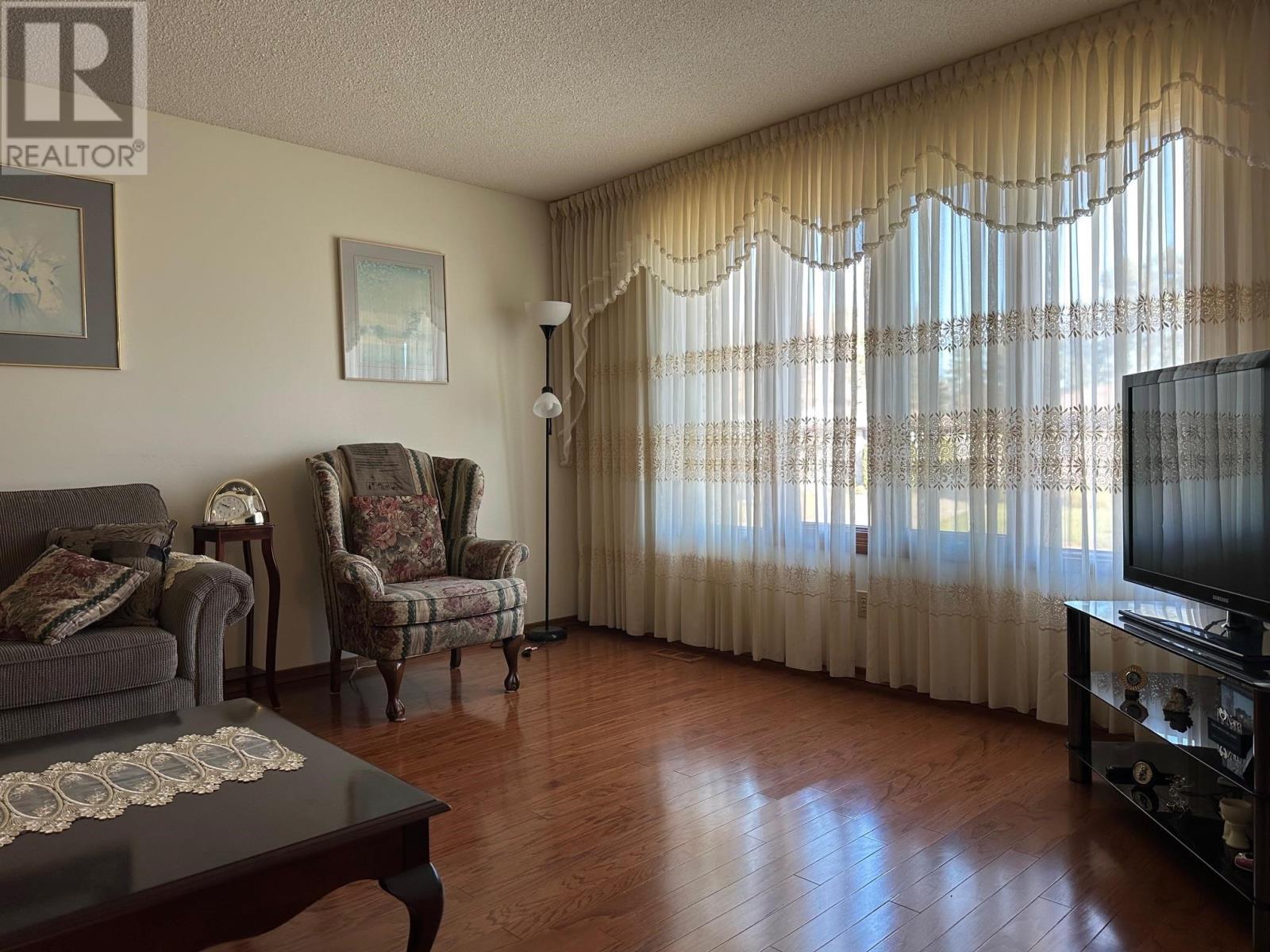 141 Cherry Ridge RD