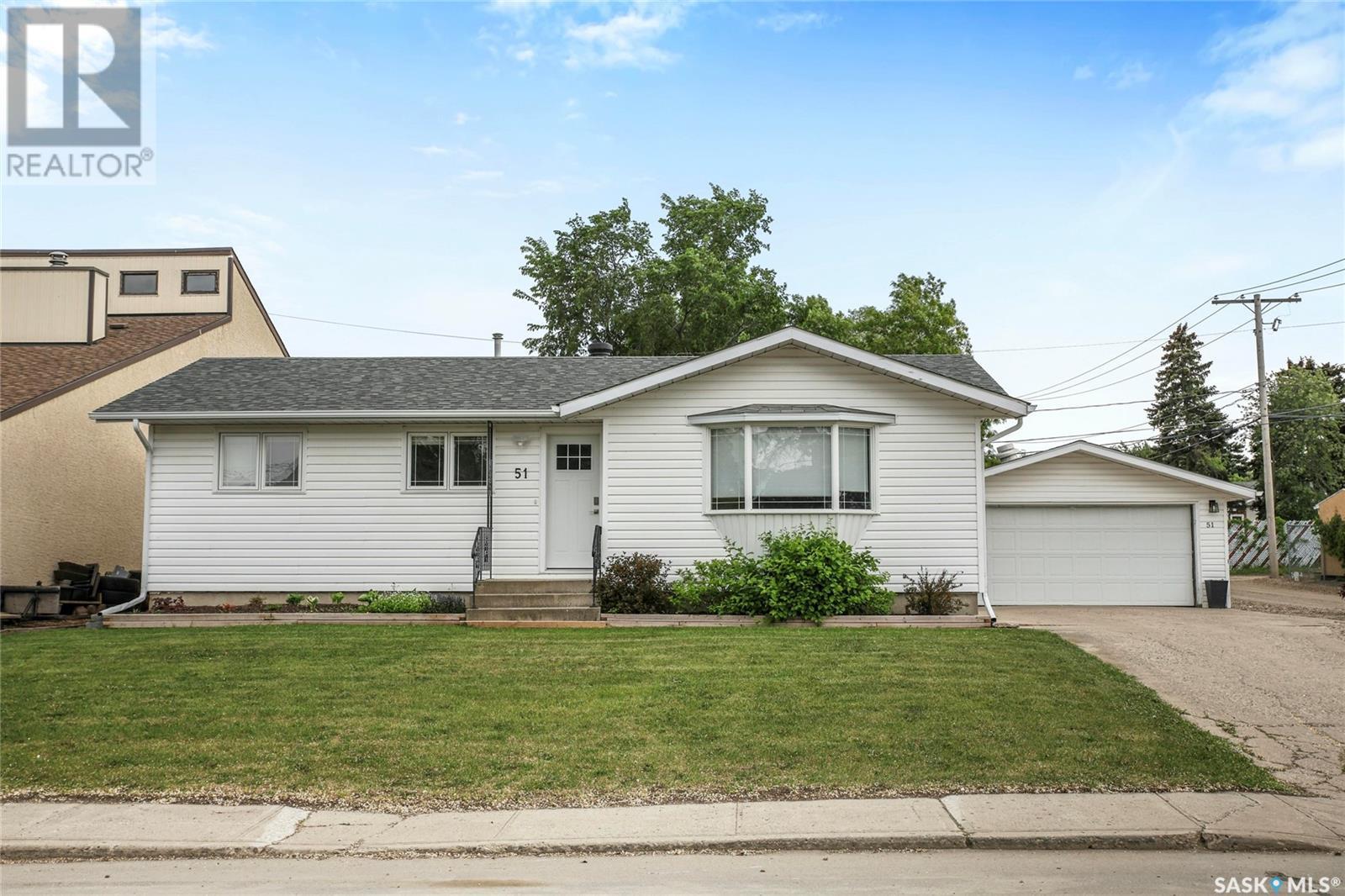 51 Duncan CRESCENT