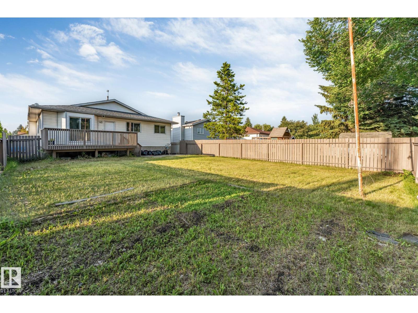 4511 25 AV NW NW