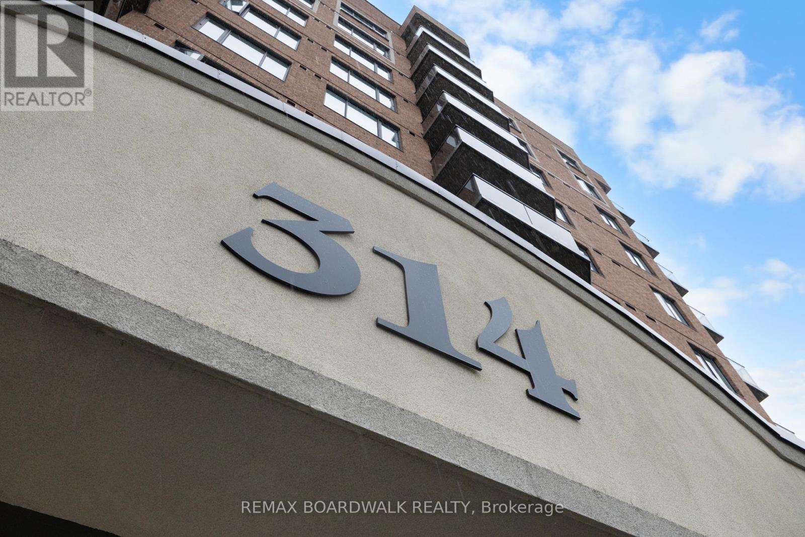 1004 - 314 CENTRAL PARK DRIVE