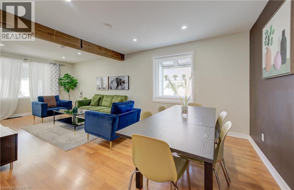 350 VICTORIA Street S