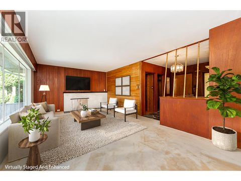 723 HANDSWORTH ROAD North Vancouver BC V7R1Z9