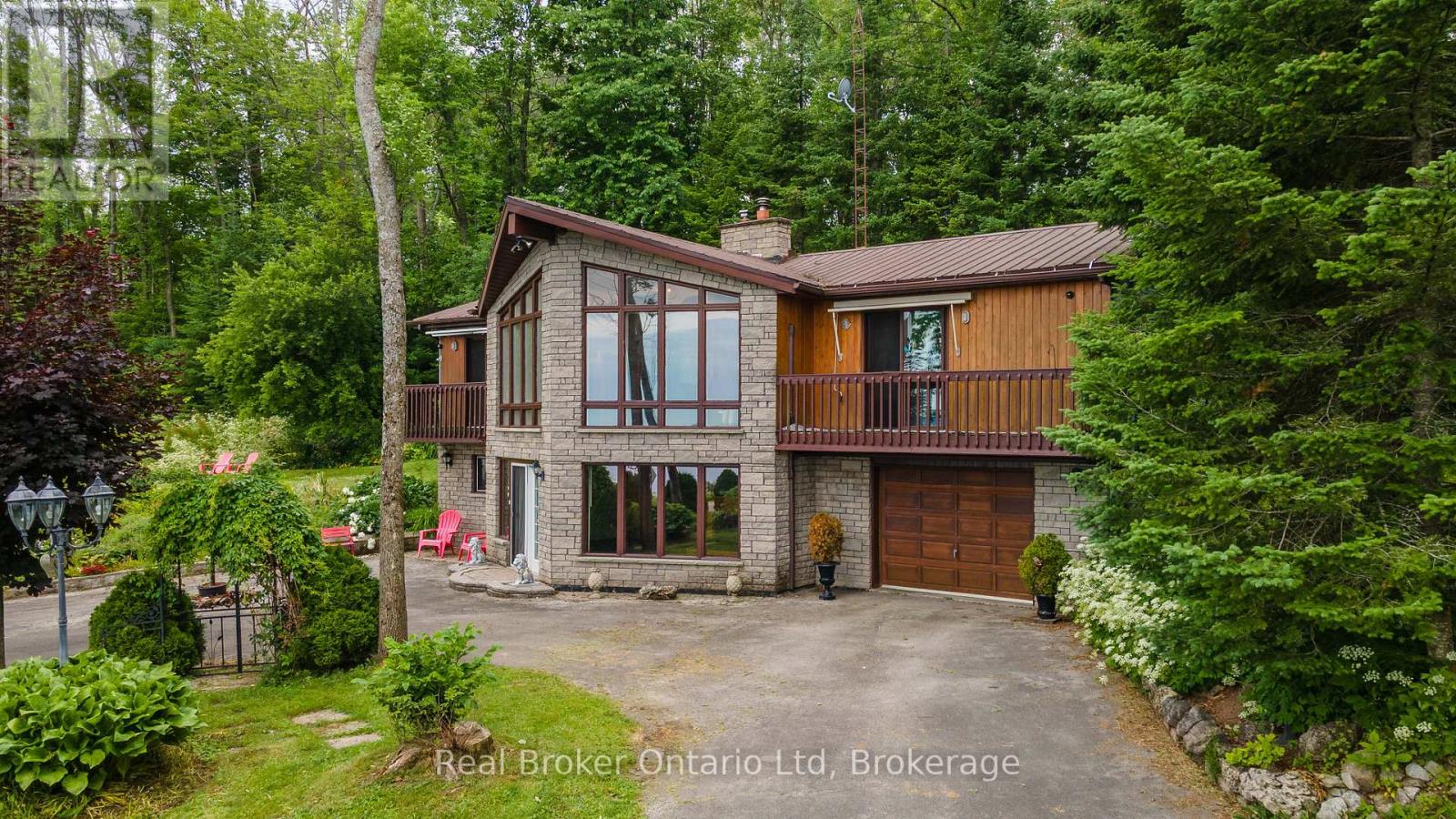 339486 PRESQU'ILE ROAD