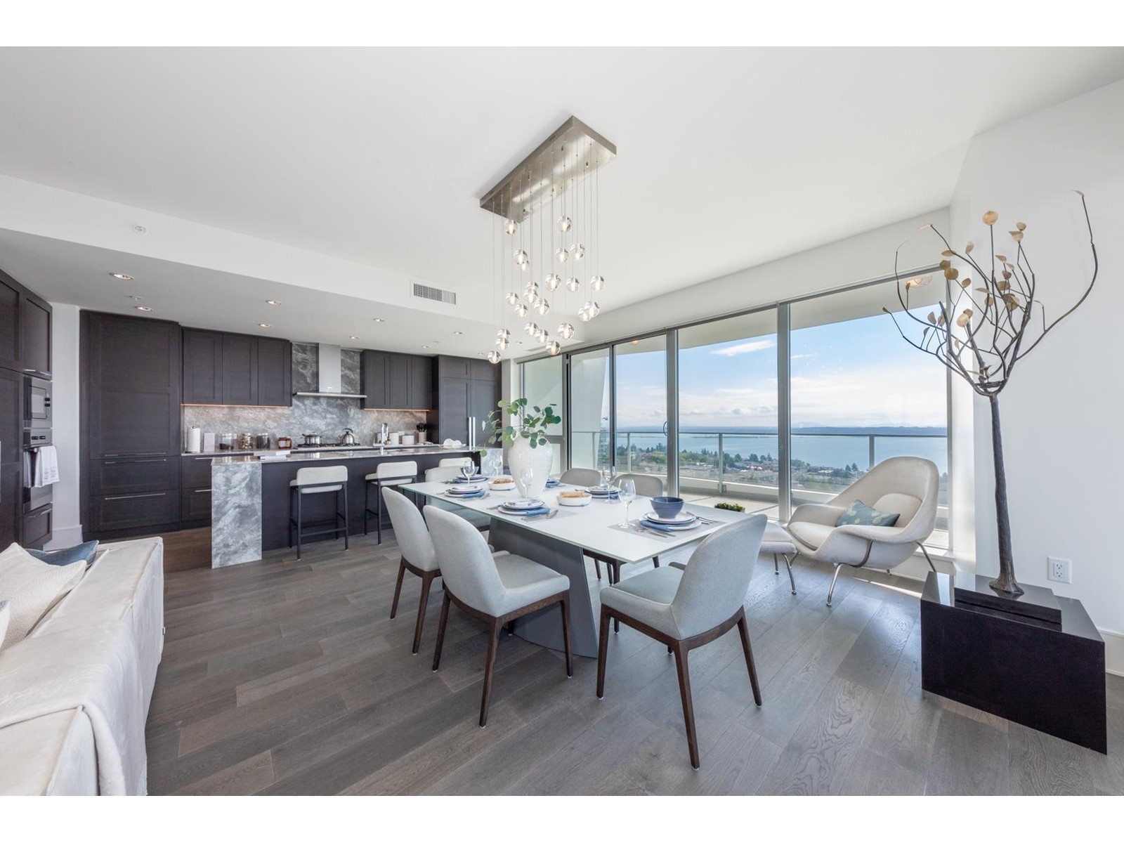 1501 1500 MARTIN STREET