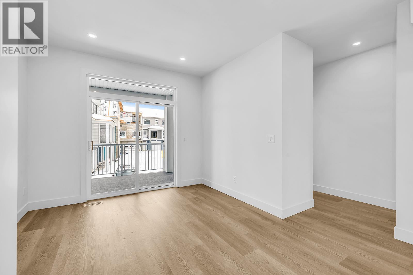 5300 Main Street Unit# 103