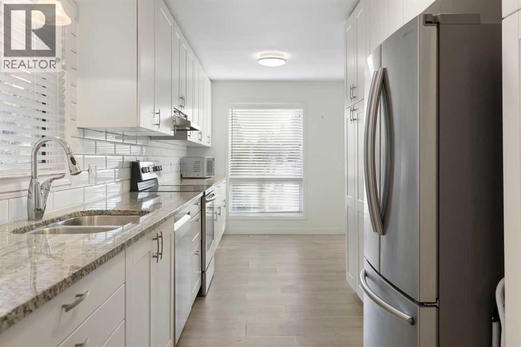 84 Deer Ridge Close SE