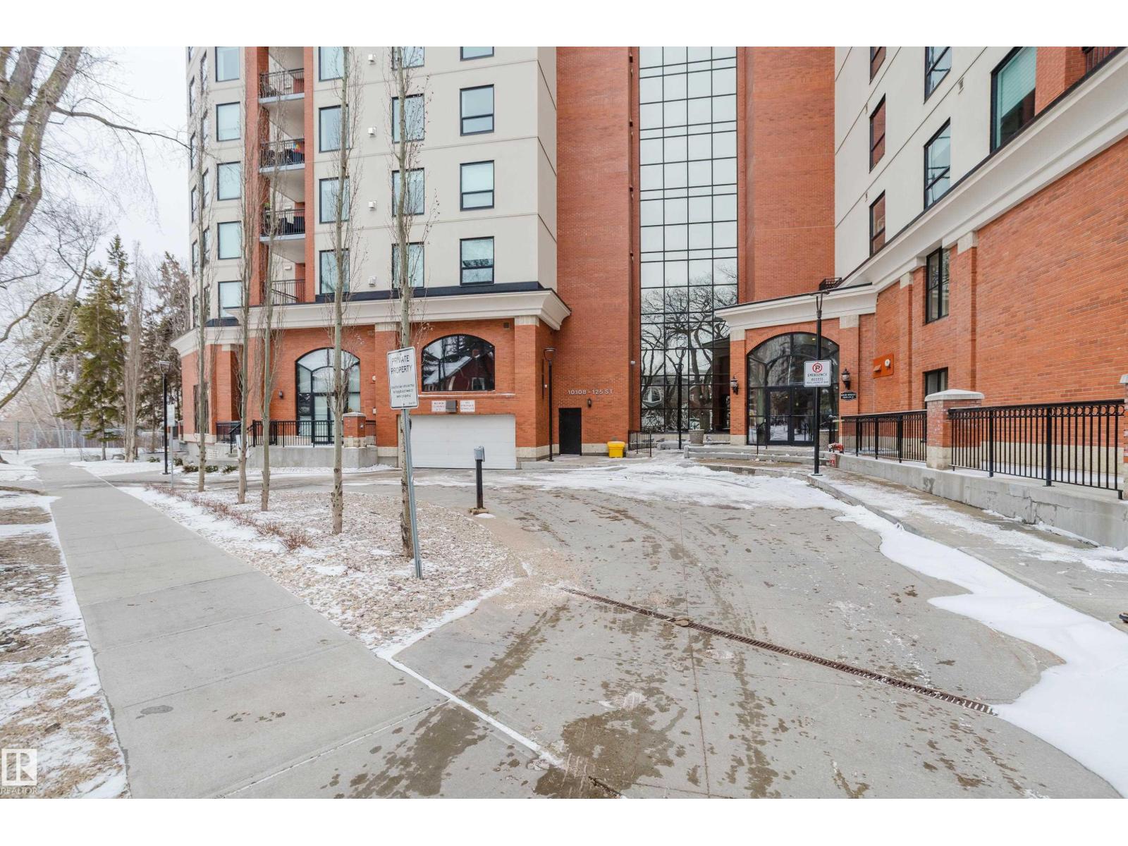 #206 10108 125 ST NW